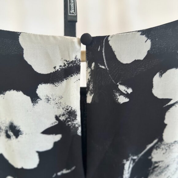 Jessica Howard Black/White Floral Maxi 24W - Picture 11 of 12